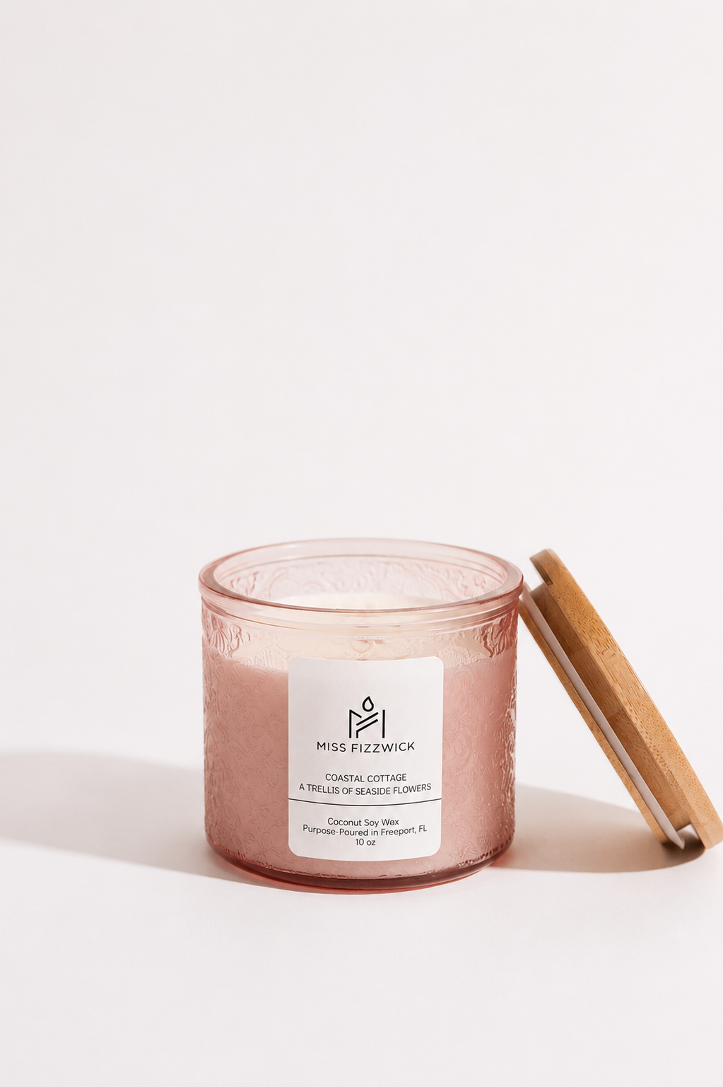 Coastal Cottage Coconut Soy Candle - 10 oz